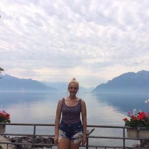 Meet your Posher, Maraya