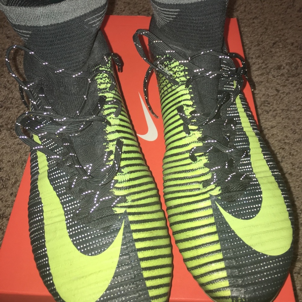 Mercurial Superly Cr7 size 12 soccer cleats shoes