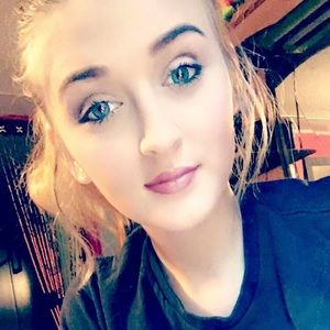 Meet your Posher, Britany