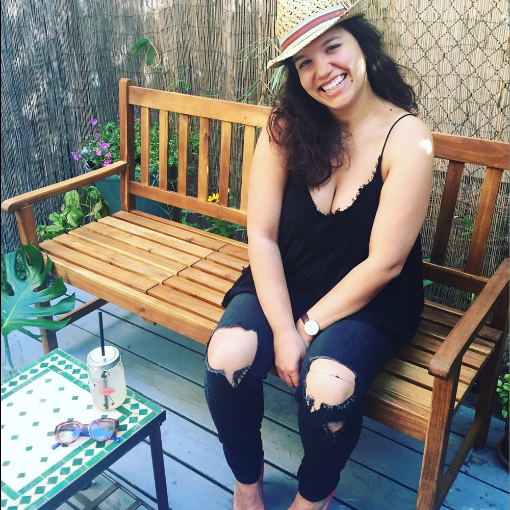 Meet your Posher, Kelly