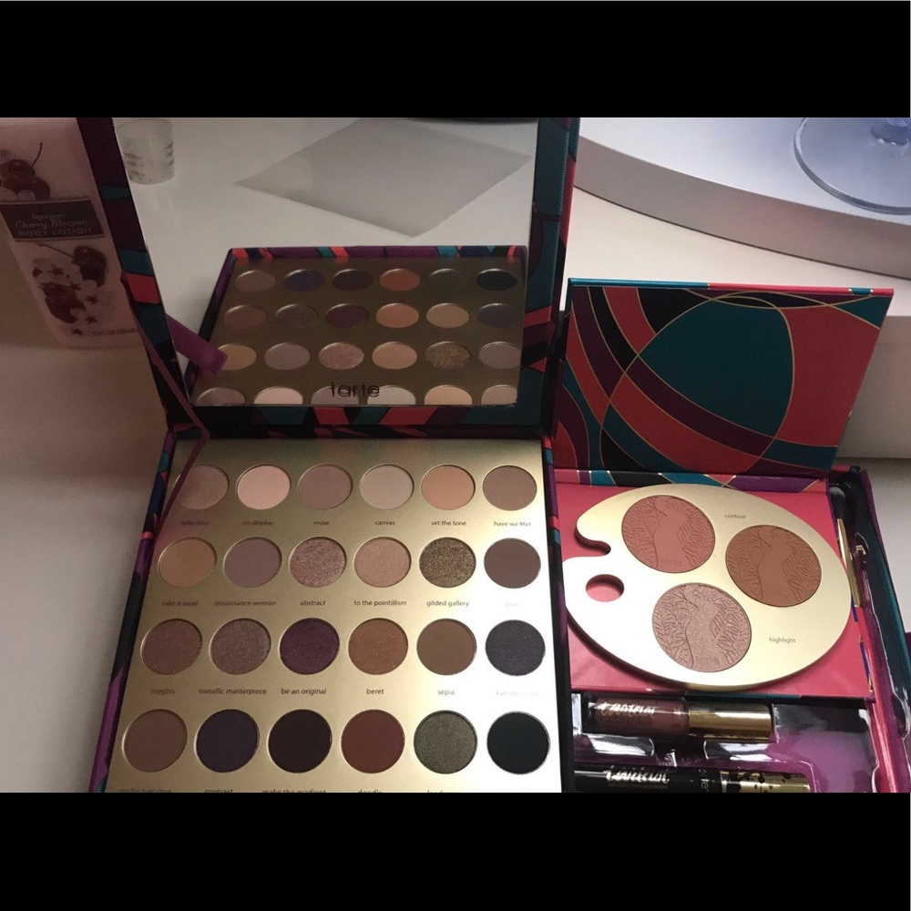 Tarte makeup set