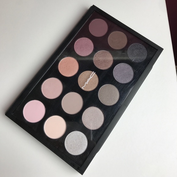 MAC Cosmetics Other - MAC eyeshadow palette