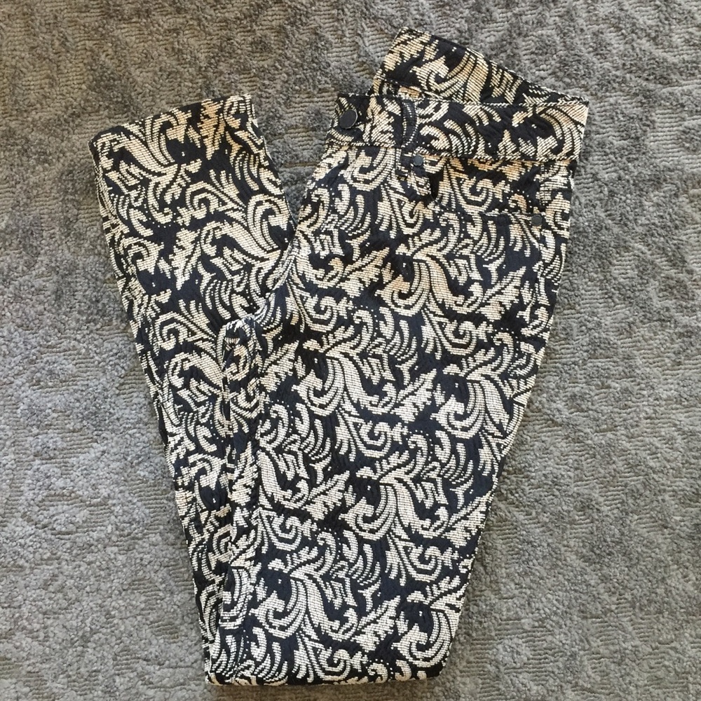 Insight Tapestry Print Skinny 5 Pocket Pants