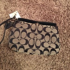A coach purse