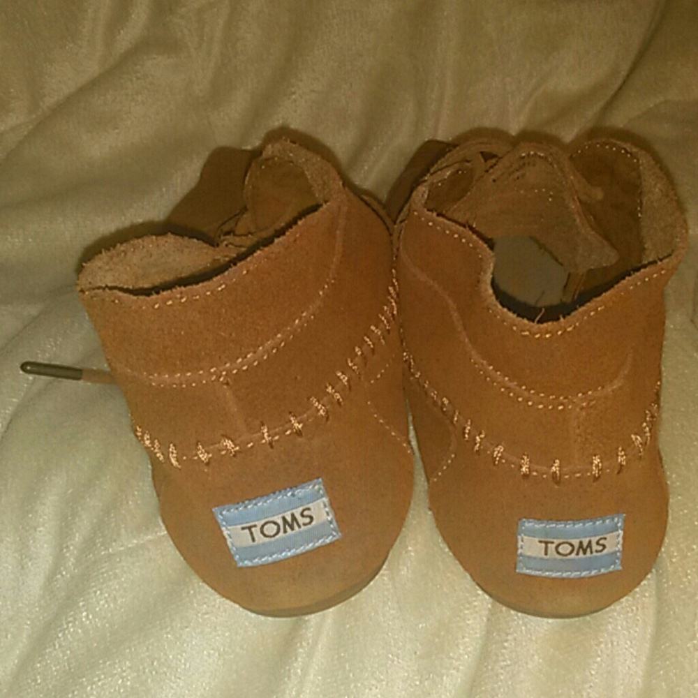 Authentic toms booties