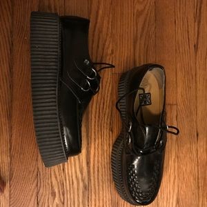 Like New Creepers by TUK