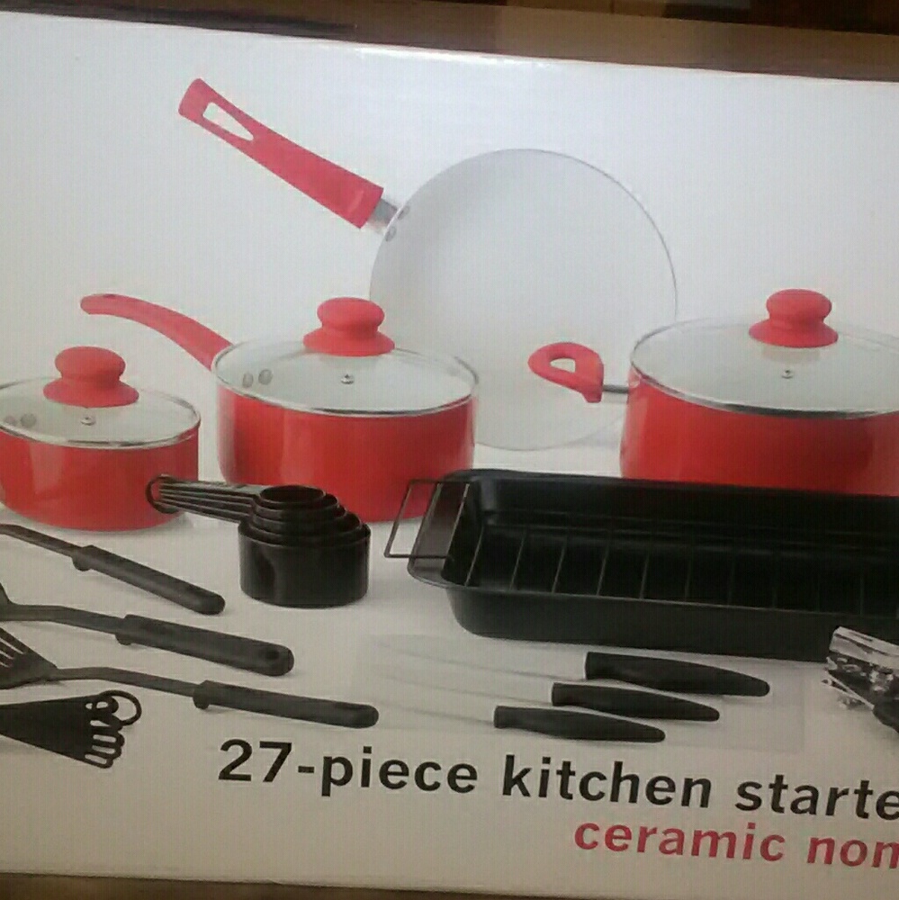 27 Piece Cookware Set