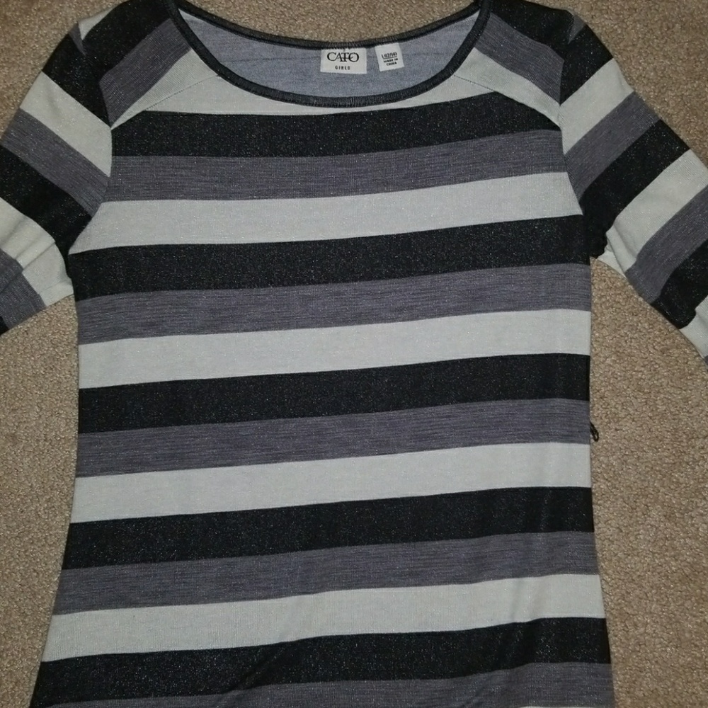 Subtle sparkling half-sleeved shirt