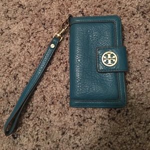 Authentic blue leather Tory burch phone and wallet