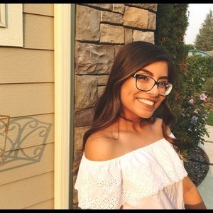 Meet your Posher, Maritza