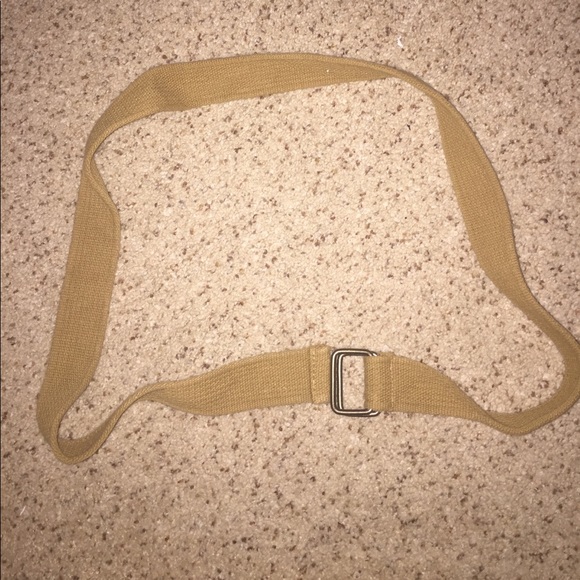 Cargo shorts belts - Picture 2 of 3