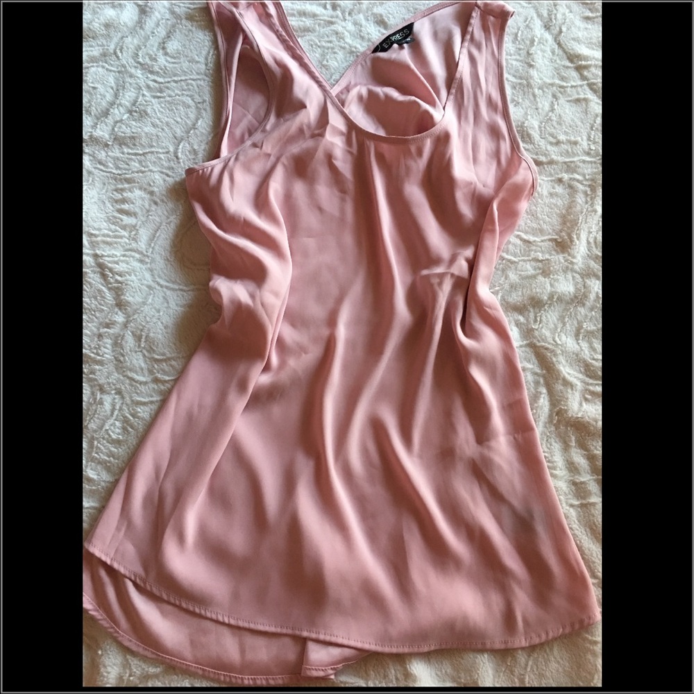 Express professional tank top (new w/o tags)