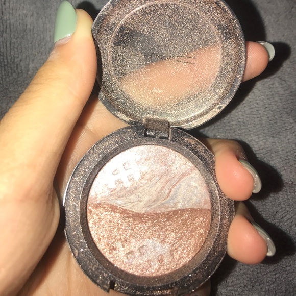MAC Cosmetics Other - MAC Eyeshadow Duo