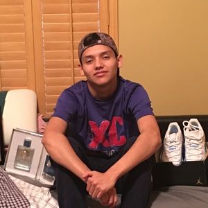 Meet your Posher, Rogelio