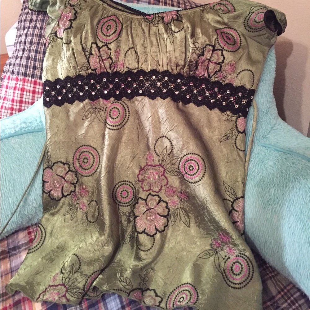 BOGO FREE Green dressy blouse