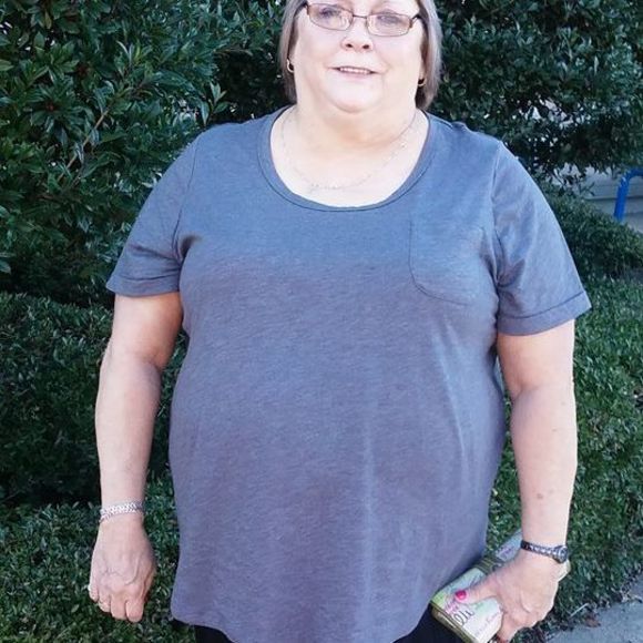 Meet your Posher, Kathy - Picture 1 of 1