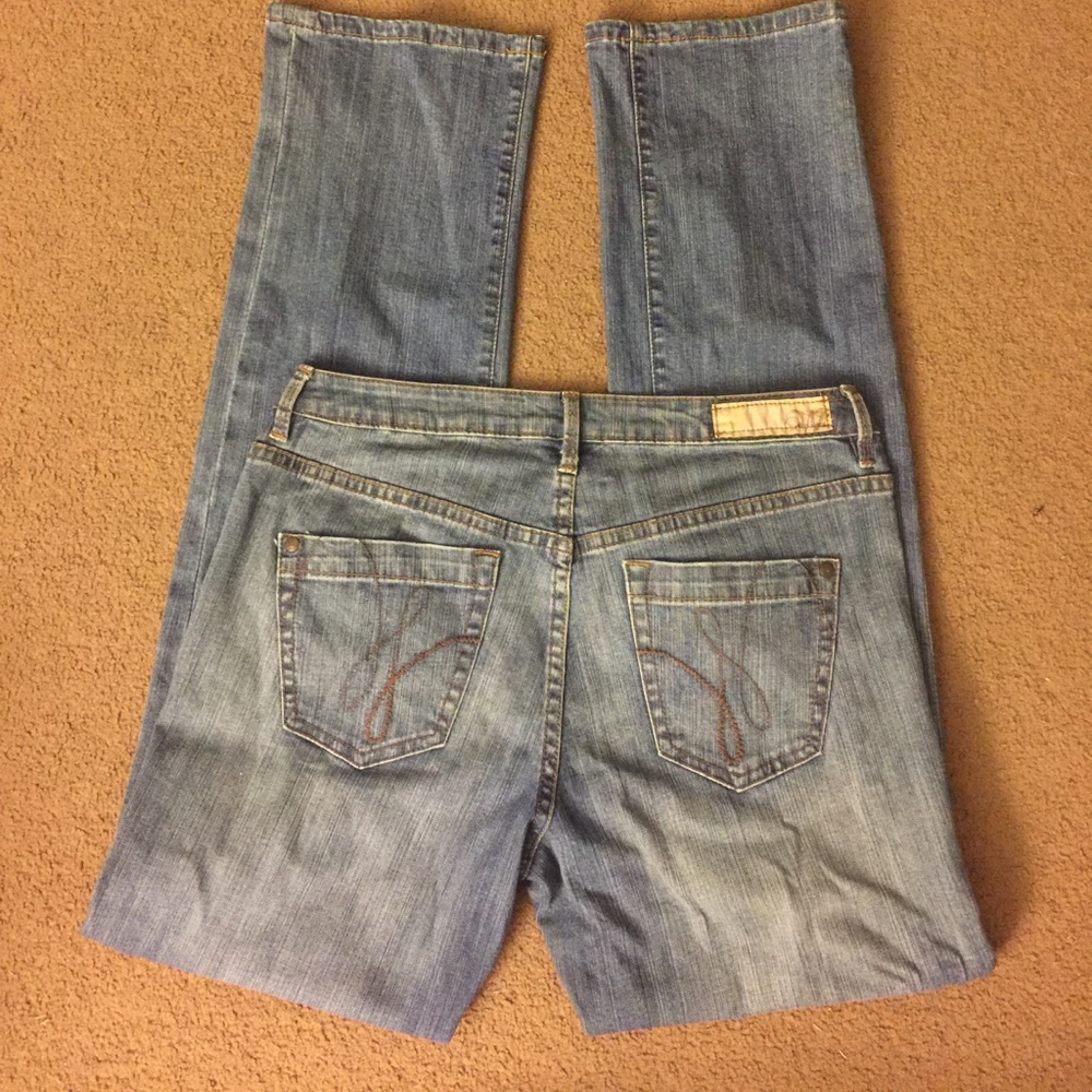 "Worn" Jeans size 10