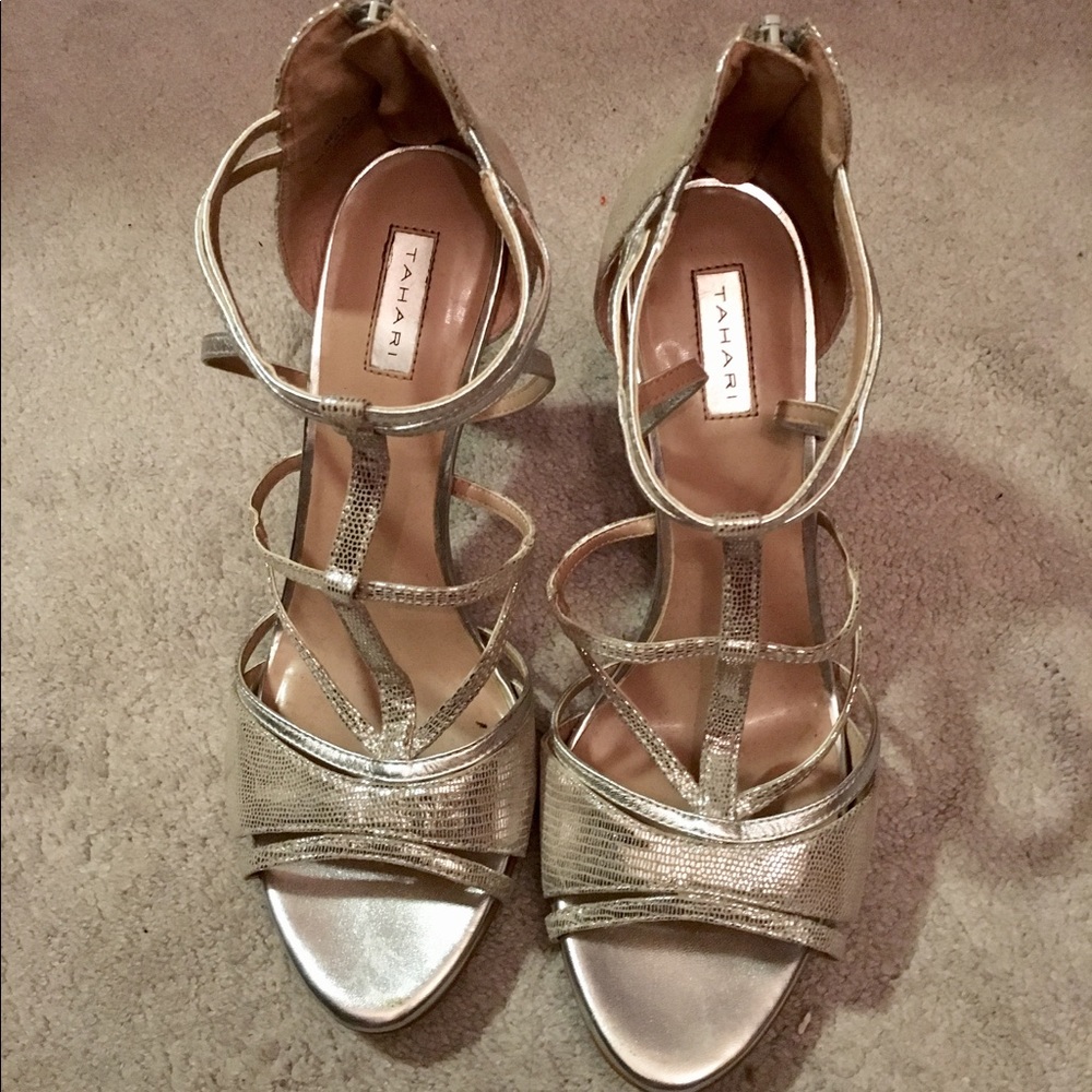 Tahari silver strappy heels