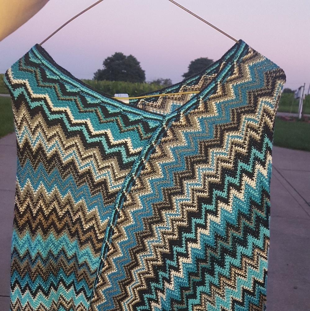 Pretty fall shawl