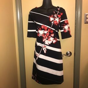 Signature by Robbie Bee dress size L