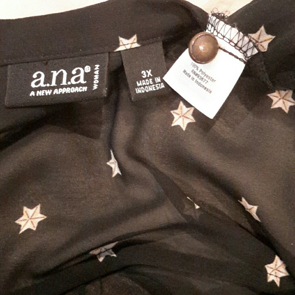 Blouse - Picture 3 of 3