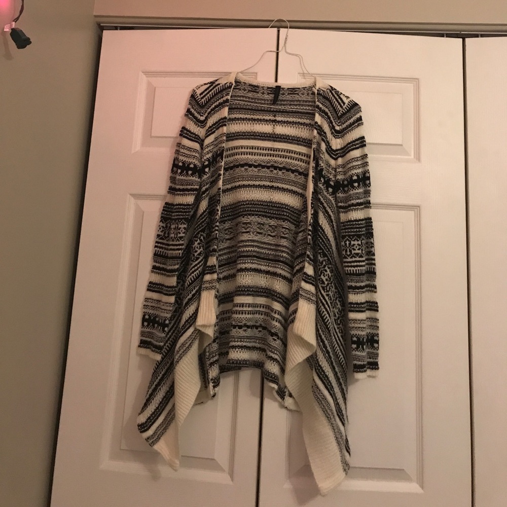 Knit cardigan