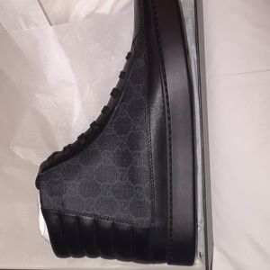 Gucci shoes