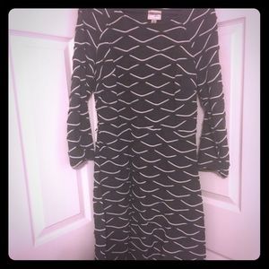 Gray and white Mid length long sleeve dress