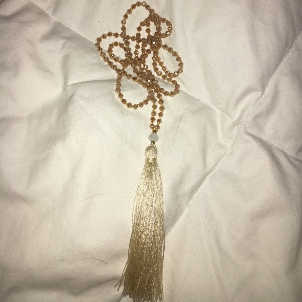 BRAND NEW long beaded tassel necklace✨