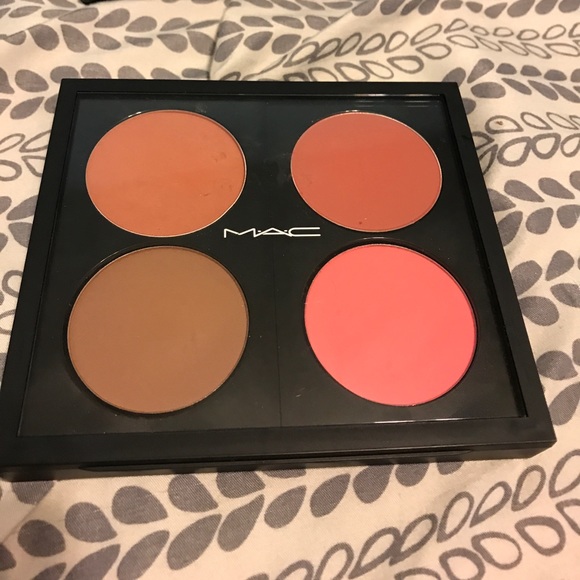 MAC Cosmetics Other - Mac blush palette bundle