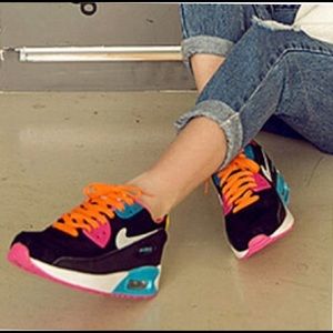 Women's air max running shoes