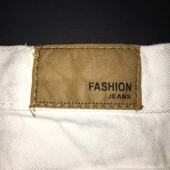 White Shorts - Picture 3 of 4