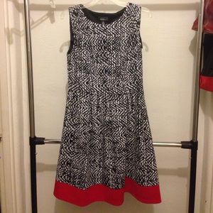Sleeveless dress