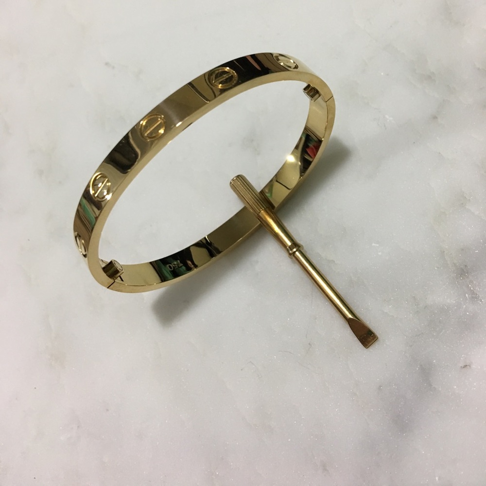 ✨NEW! LAST ONE! gold bracelet bangle✨ - Picture 2 of 3