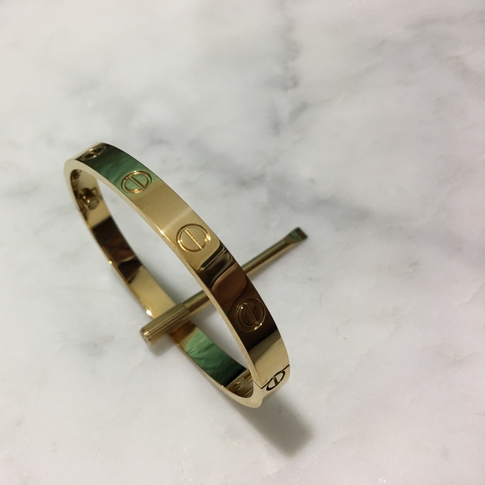 ✨NEW! LAST ONE! gold bracelet bangle✨ - Picture 3 of 3