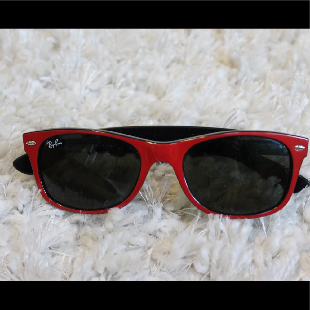 Ray-bans red and black polarized sunglasses - Picture 3 of 6