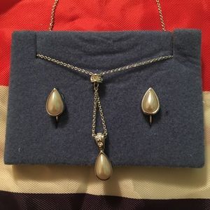 Pearl silvertone teardrop Avon classic vintage