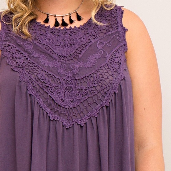 PLUS SIZE GRAPE BLOUSE - Picture 4 of 7