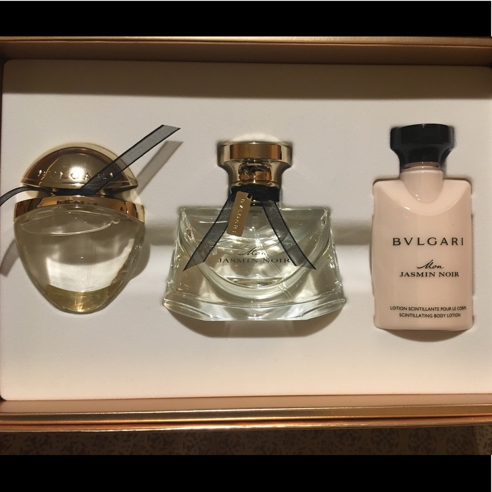 BVLGARI- Jasmin Noir Gift Box