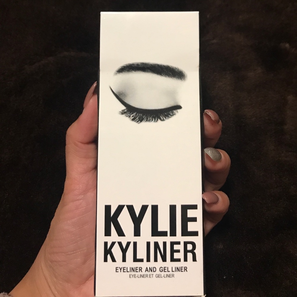 BNIB Kylie Kyliner Kit
