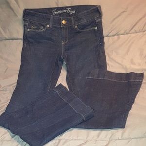 🌻HP🌻 Size 4 American Eagle jeans
