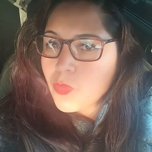 Meet your Posher, Eli