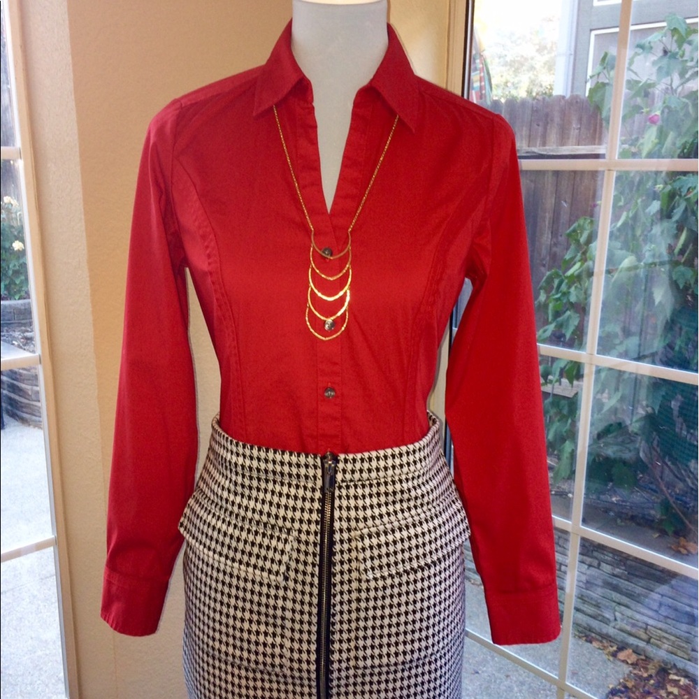 ❤️🌹🍁🍂Express Essential Original Long Sleeve Shirt