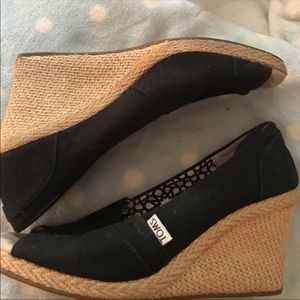 TOMS Black Wedges