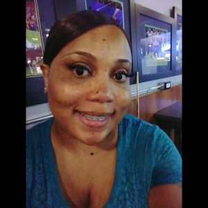 Meet your Posher, Katina