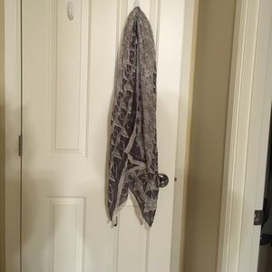 Valentino scarf