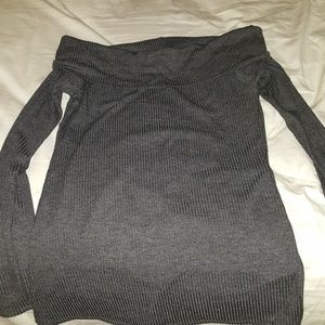 Acemi off the shoulder top