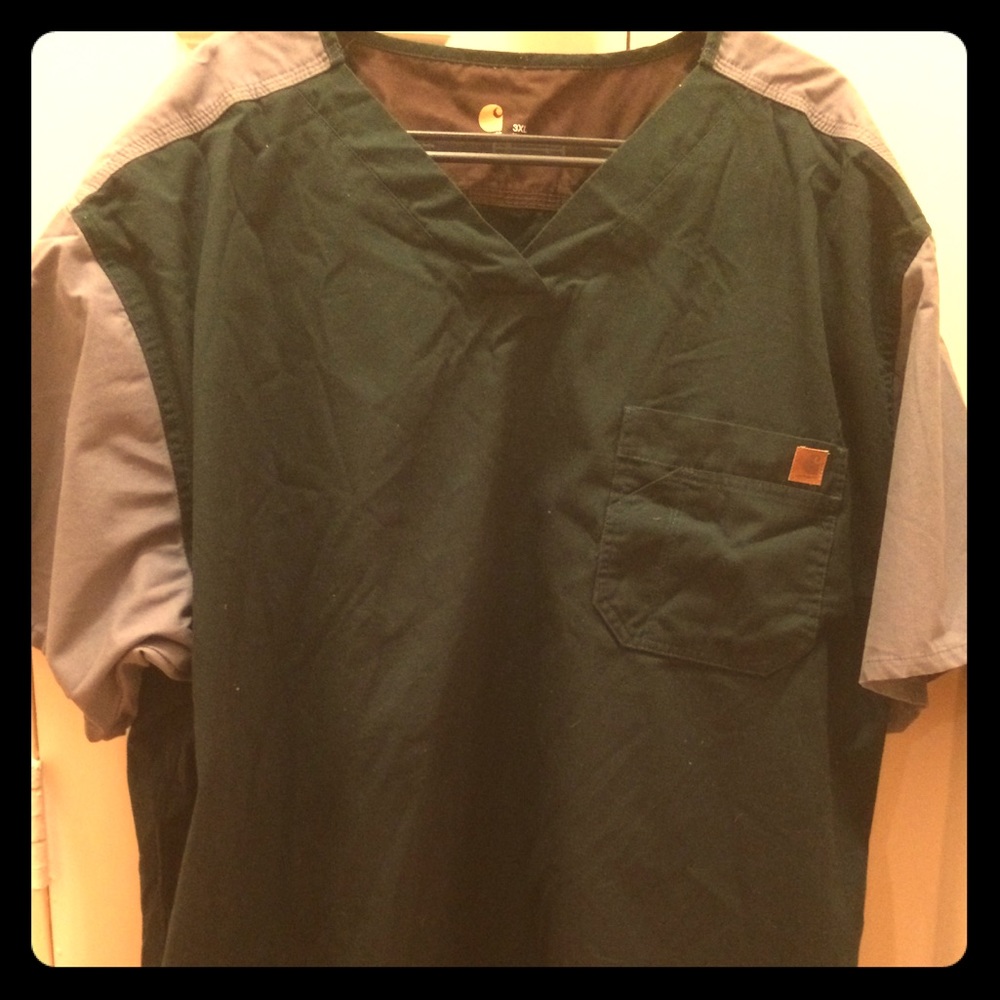 Men's scrub top