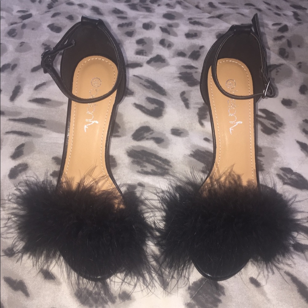 Black Fluffy Heels