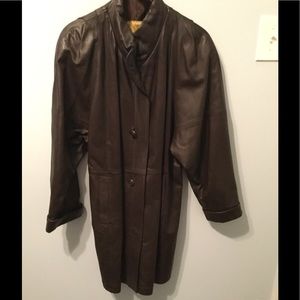 Real Italian leather Peruzzi coat